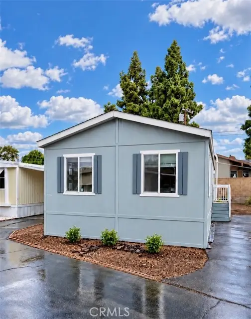 26 Coronado, Mission Hills, CA 91345