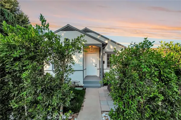 128 Lukens Place, Glendale, CA 91206