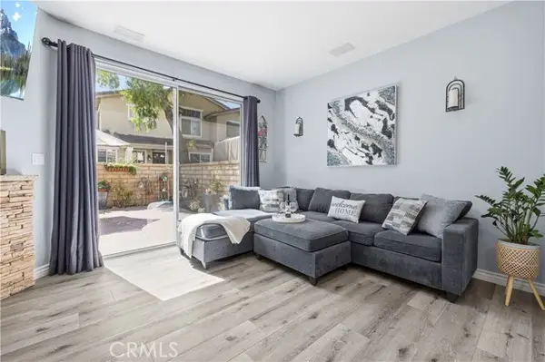 26503 Morro Bay Drive, Valencia, CA 91354