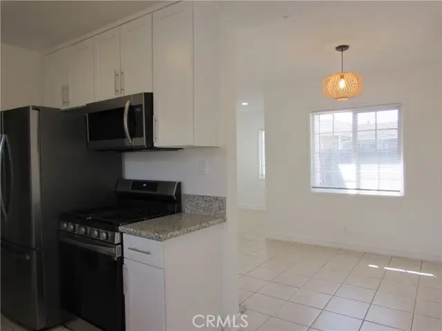 10116 Owensmouth, Chatsworth, CA 91311 - #3
