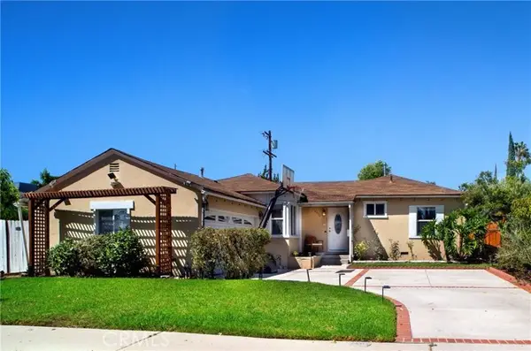 6655 Yarmouth Avenue, Los Angeles, CA 91335