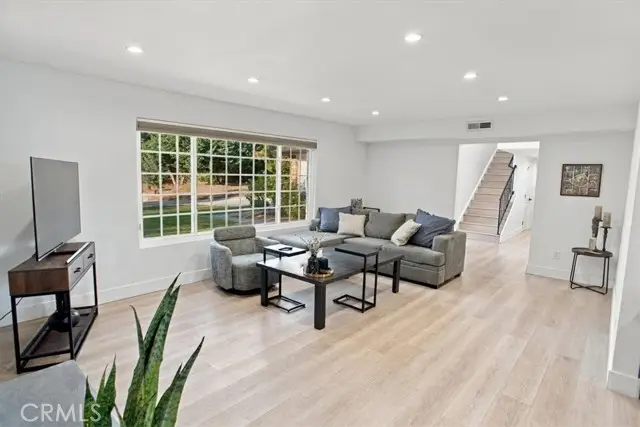 17000 Jeanine Place, Granada Hills, CA 91344 - #3