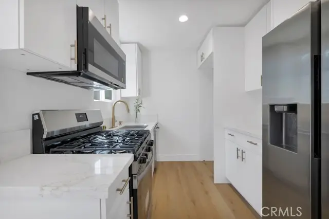 5547 Shoup, Woodland Hills, CA 91367 - #3