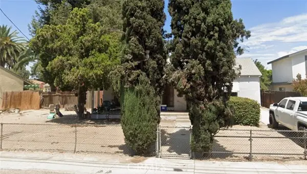 11831 Kittridge, North Hollywood, CA 91606