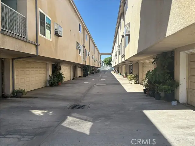 8800 Burnet  #16, North Hills, CA 91343 - #3