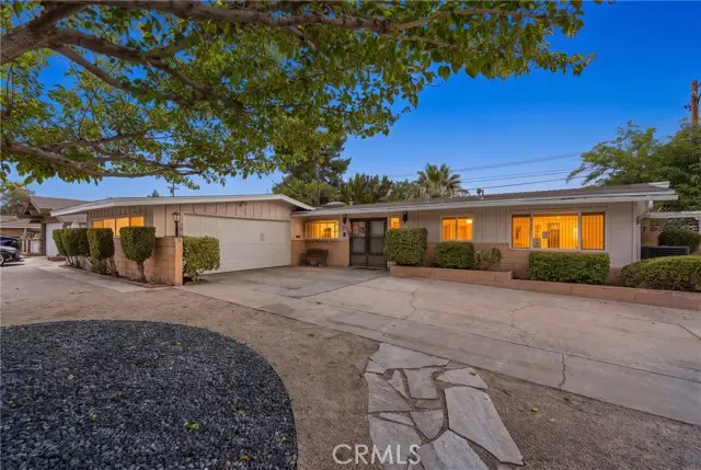 1152 Avenue J1, Lancaster, CA 93535 - #3