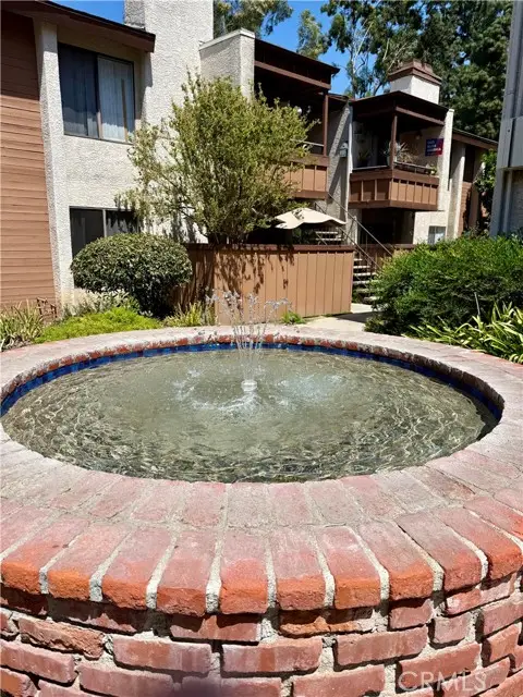 15155 Sherman  #13, Van Nuys, CA 91405