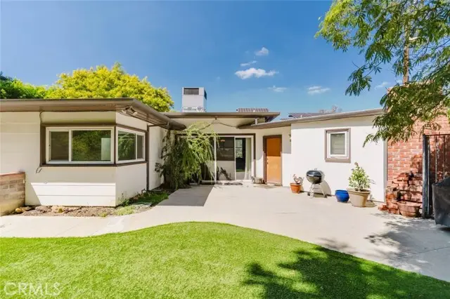 21466 Encina Road, Topanga, CA 90290 - #1