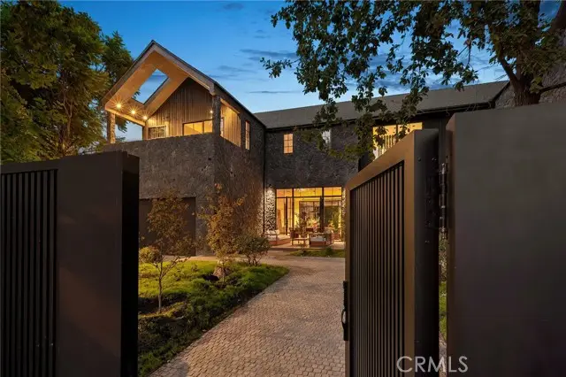 5134 Oakdale, Woodland Hills, CA 91364 - #3