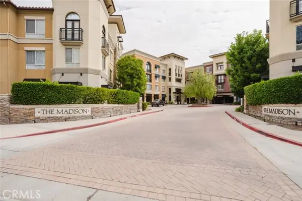24505 Town Center Drive  #7205, Valencia, CA 91355