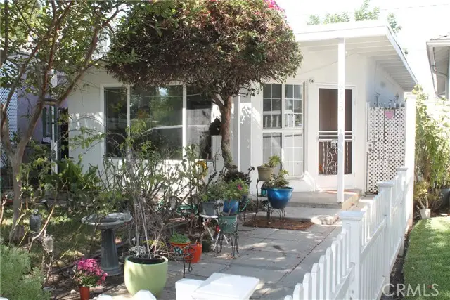 2905 Chandler Boulevard, Burbank, CA 91505 - #1