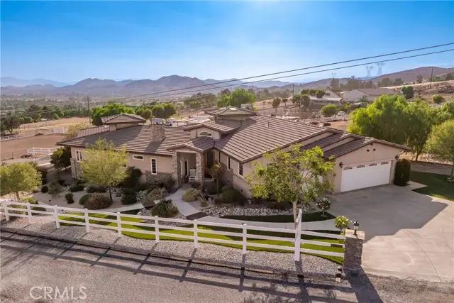 35635 Wyse Road, Santa Clarita, CA 91390 - #2