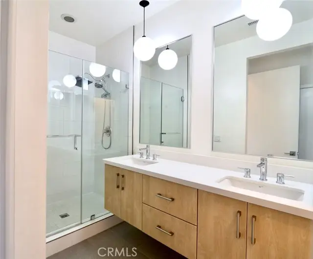 10700 Octave, North Hollywood, CA 91601 - #3