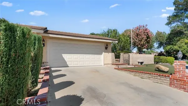 25651 Ramada, Valencia, CA 91355