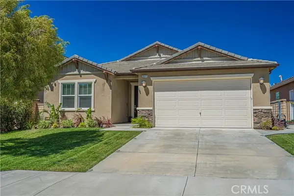 20311 Amorette Ct, Saugus, CA 91350