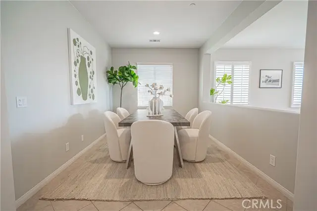 20311 Amorette Ct, Saugus, CA 91350 - #3