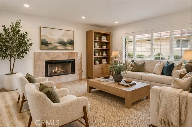 4776 Excelente Drive, Woodland Hills, CA 91364 - #1