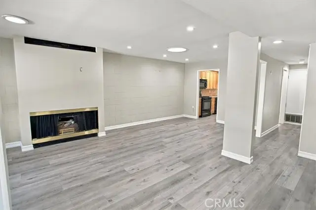 18914 Circle Of The Oaks, Newhall, CA 91321 - #3