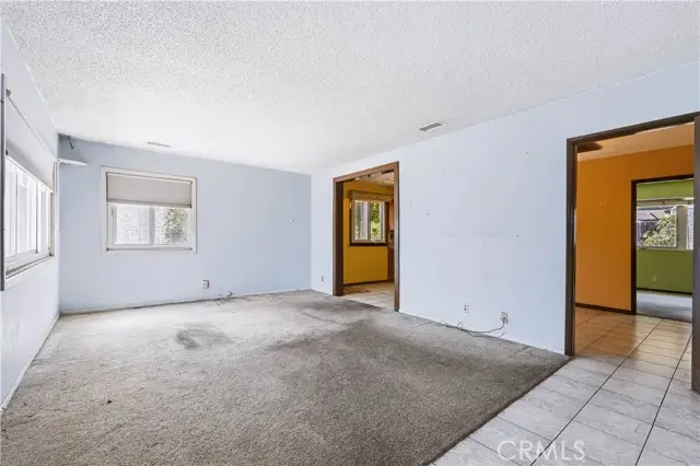 6521 Valjean Avenue, Van Nuys, CA 91406 - #2