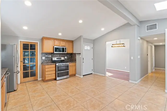 27227 Marchland, Canyon Country, CA 91351 - #3