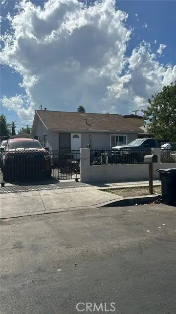 10627 Ilex, Pacoima, CA 91331