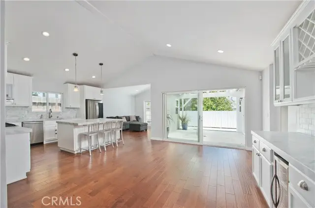 17343 Martha Street, Encino, CA 91316 - #3