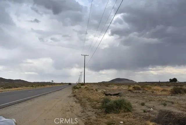 24500 Avenue P, Palmdale, CA 93591 - #2