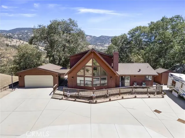 30341 Pinedale, Tehachapi, CA 93561 - #2