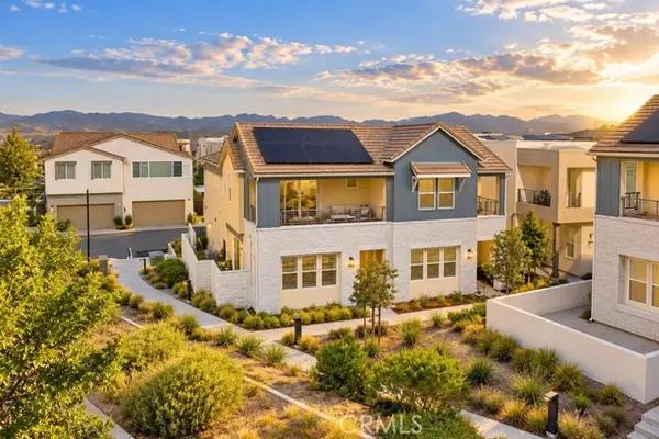 27276 Red Willow Court, Valencia, CA 91381
