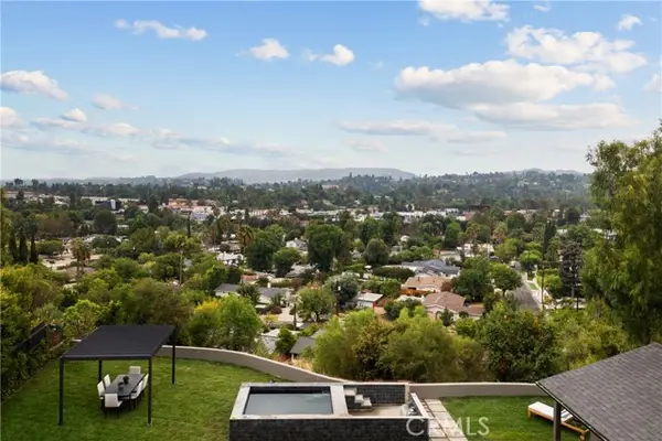 5746 Mcdonie, Woodland Hills, CA 91367