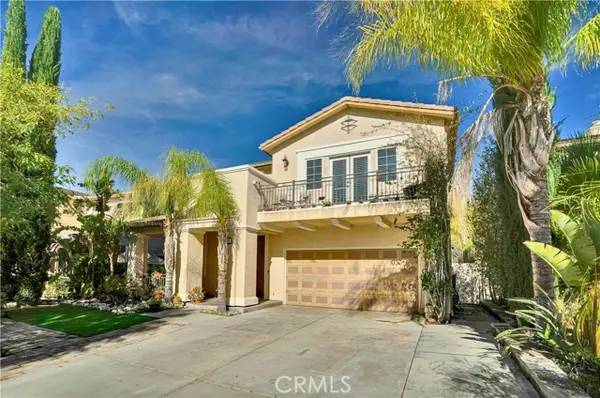 15717 Alia Court, Canyon Country, CA 91387