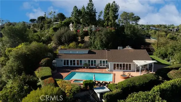 4815 Brewster, Tarzana, CA 91356