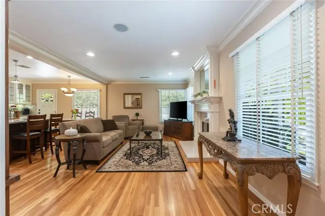 5901 Cahill Avenue, Tarzana, CA 91356 - #3