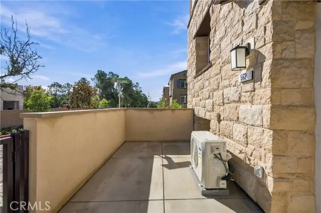 562 Via Zibello, Camarillo, CA 93012 - #3