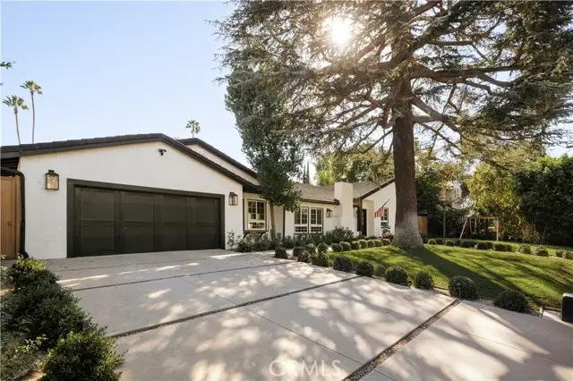 16206 Morrison Street, Encino, CA 91436 - #2