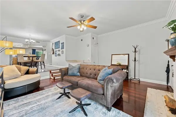 10234 Variel  #5, Chatsworth, CA 91311