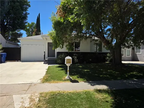 5779 Enfield Avenue, Encino, CA 91316