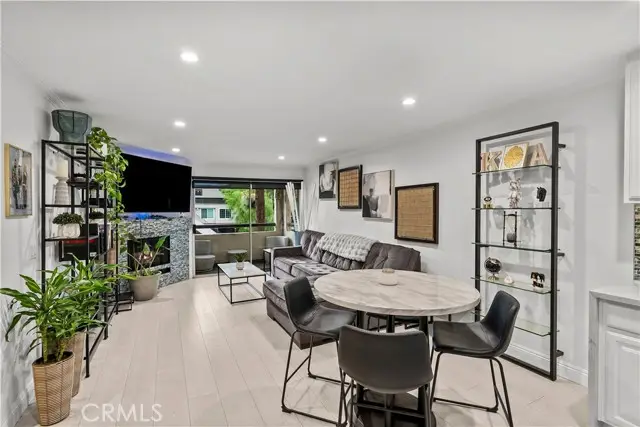 5515 Canoga  #129, Woodland Hills, CA 91367 - #1