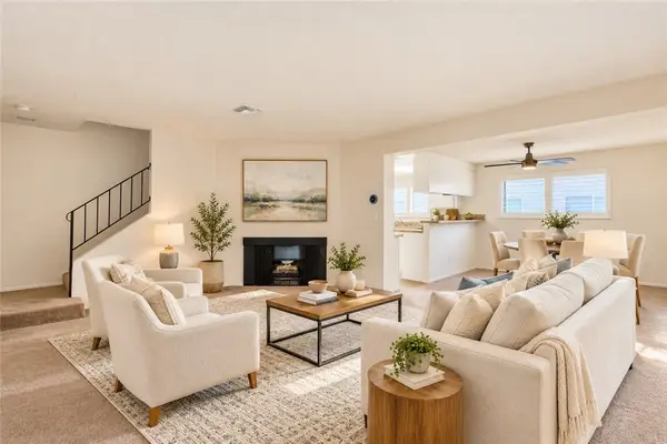 18550 Hatteras Street  #107, Tarzana, CA 91356