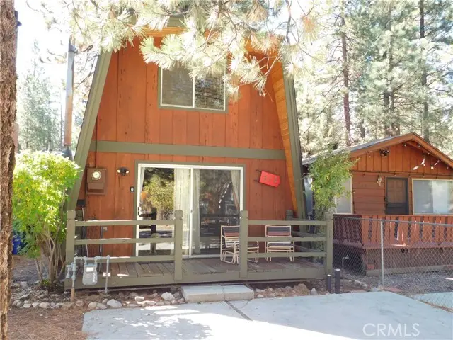 318 Sherwood Boulevard, Big Bear City, CA 92314 - #3