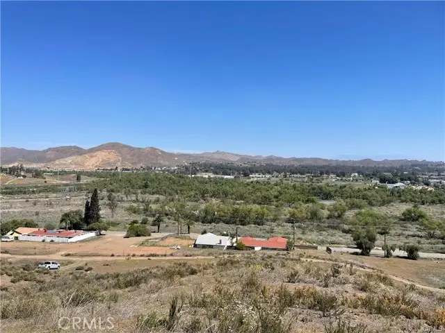 19 Bay Avenue, Lake Elsinore, CA 92530 - #1