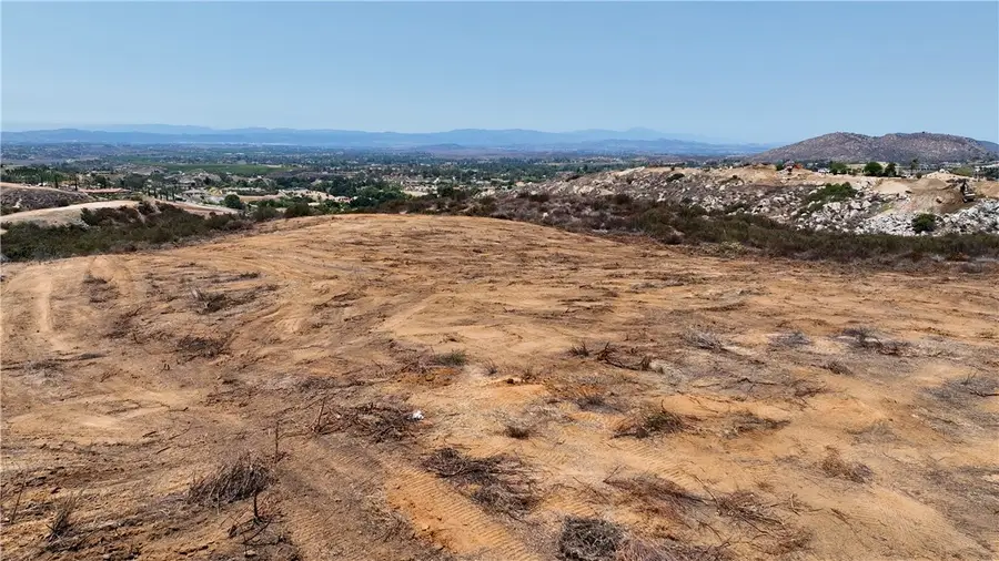 39365 Calle Breve, Temecula, CA 92592 - #2