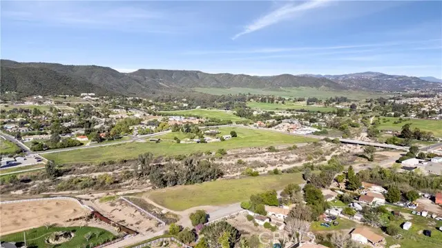 25070 Hayes Avenue, Murrieta, CA 92562 - #2