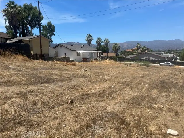 110 Chestnut Street, Lake Elsinore, CA 92530 - #2