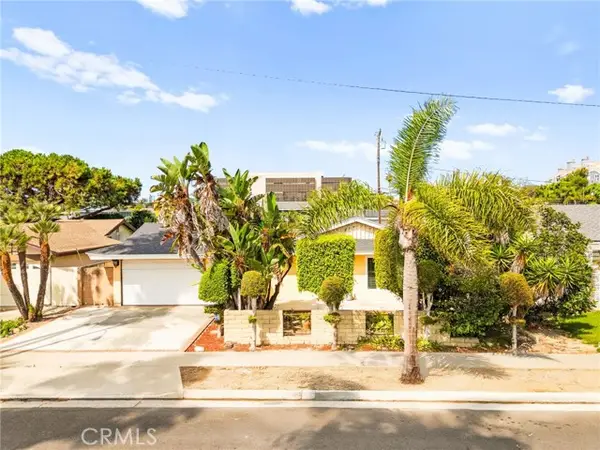 20401 Somerville Lane, Huntington Beach, CA 92646
