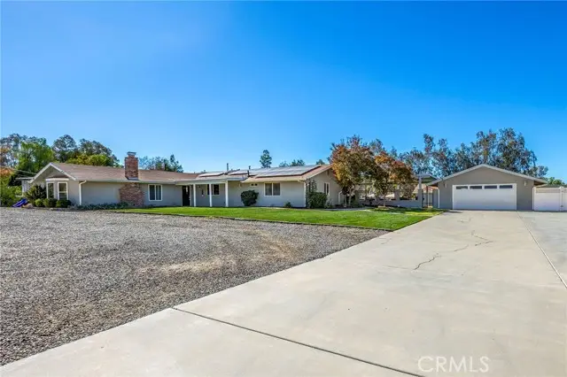 30245 Santa Fe, Hemet, CA 92543 - Image #2