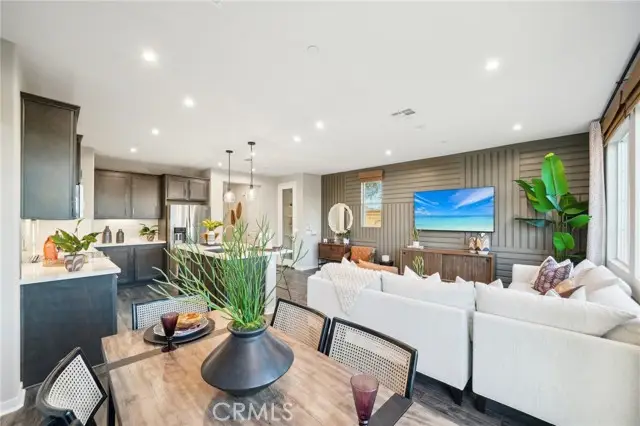 16052 Montenegro Lane, Fontana, CA 92336 - #1