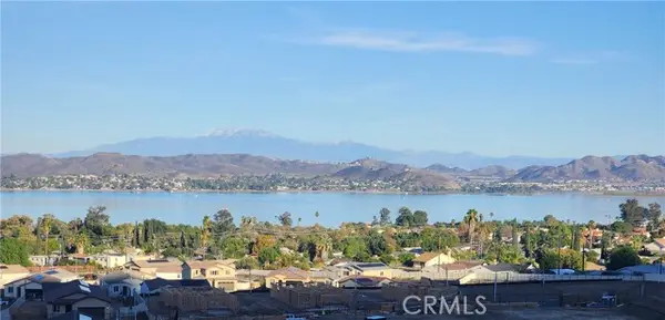 29 Lakeview, Lake Elsinore, CA 92530