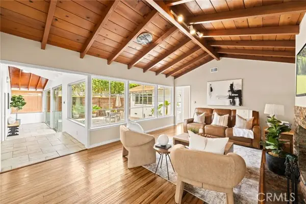 2689 Santa Ana Avenue, Costa Mesa, CA 92627