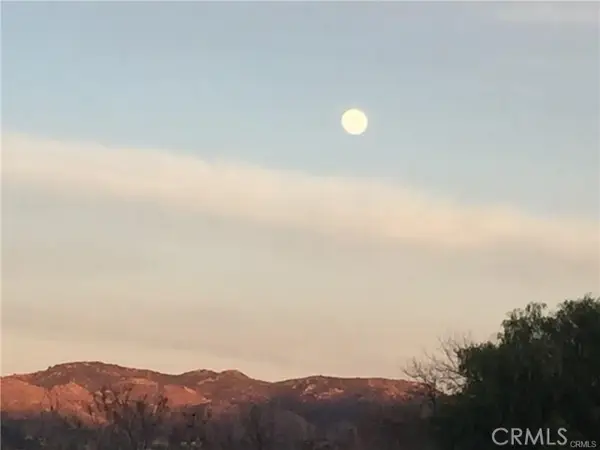 0 off Diamond, Lake Elsinore, CA 92530